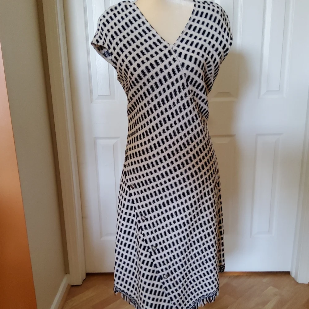 St John,Elegant Black and White Women's Dress - Picture 1 of 6